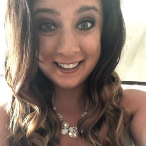 Meet your Posher, Breanna